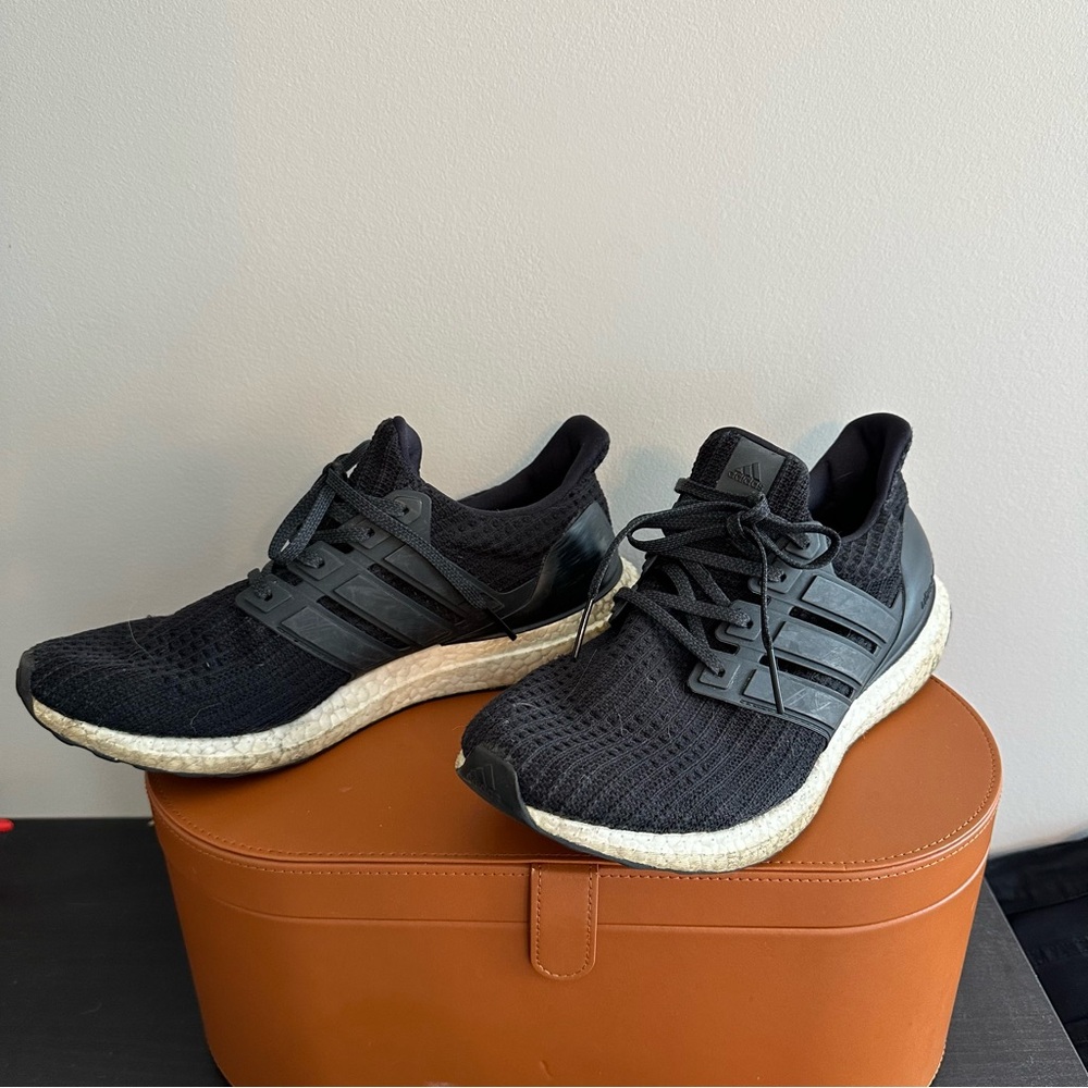 Men - Adidas Ultraboost Sneakers